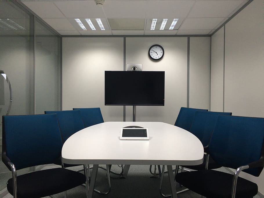 Smart Meeting Room Kecil